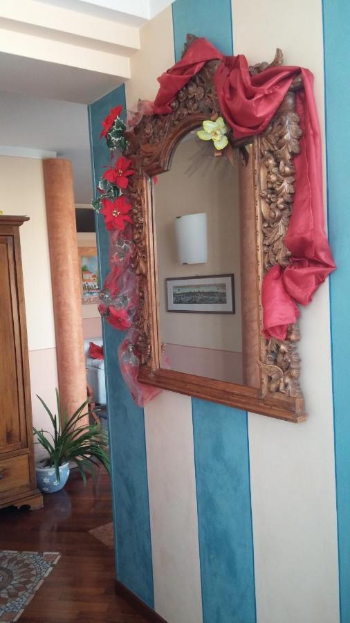 Lovely Casa Paola Villlafranca Centro Zimmer Rooms Виллафранка-ди-Верона Экстерьер фото